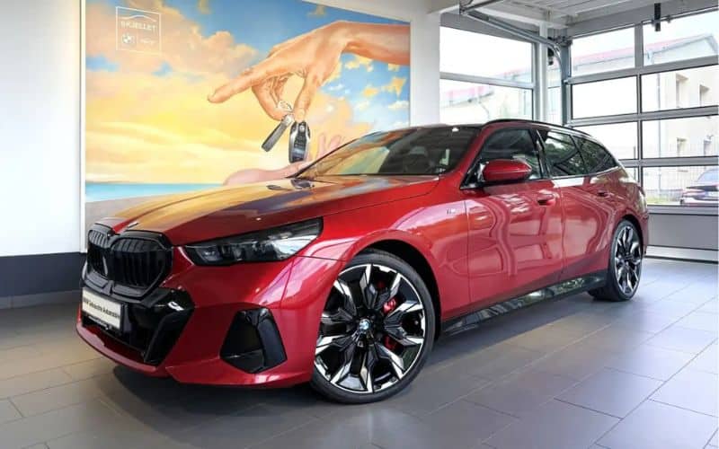 BMW iX1 xDr.30 xLine ACC+HUD+HARM+LEDer+SPUR+19_+AL